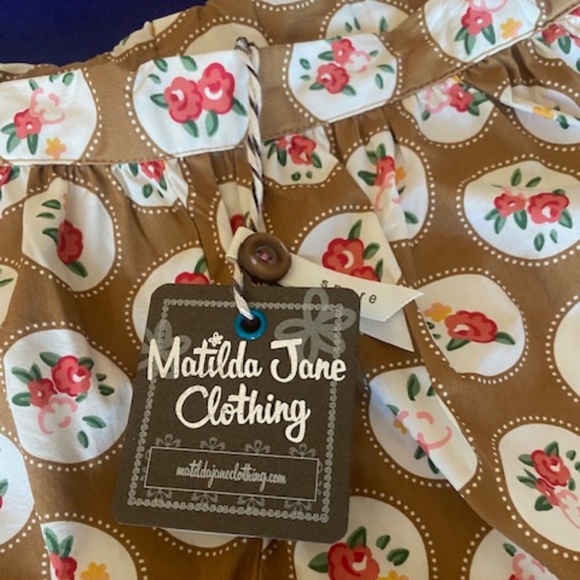 Matilda Jane Brown With Flower Print Ruffle Capri Pant Girls Size 8 - Picture 6 of 7